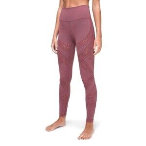 Lululemon Wunder Under Hi Rise Tight 28" Women's Size 12 Plumful Flocked‎ Mesh